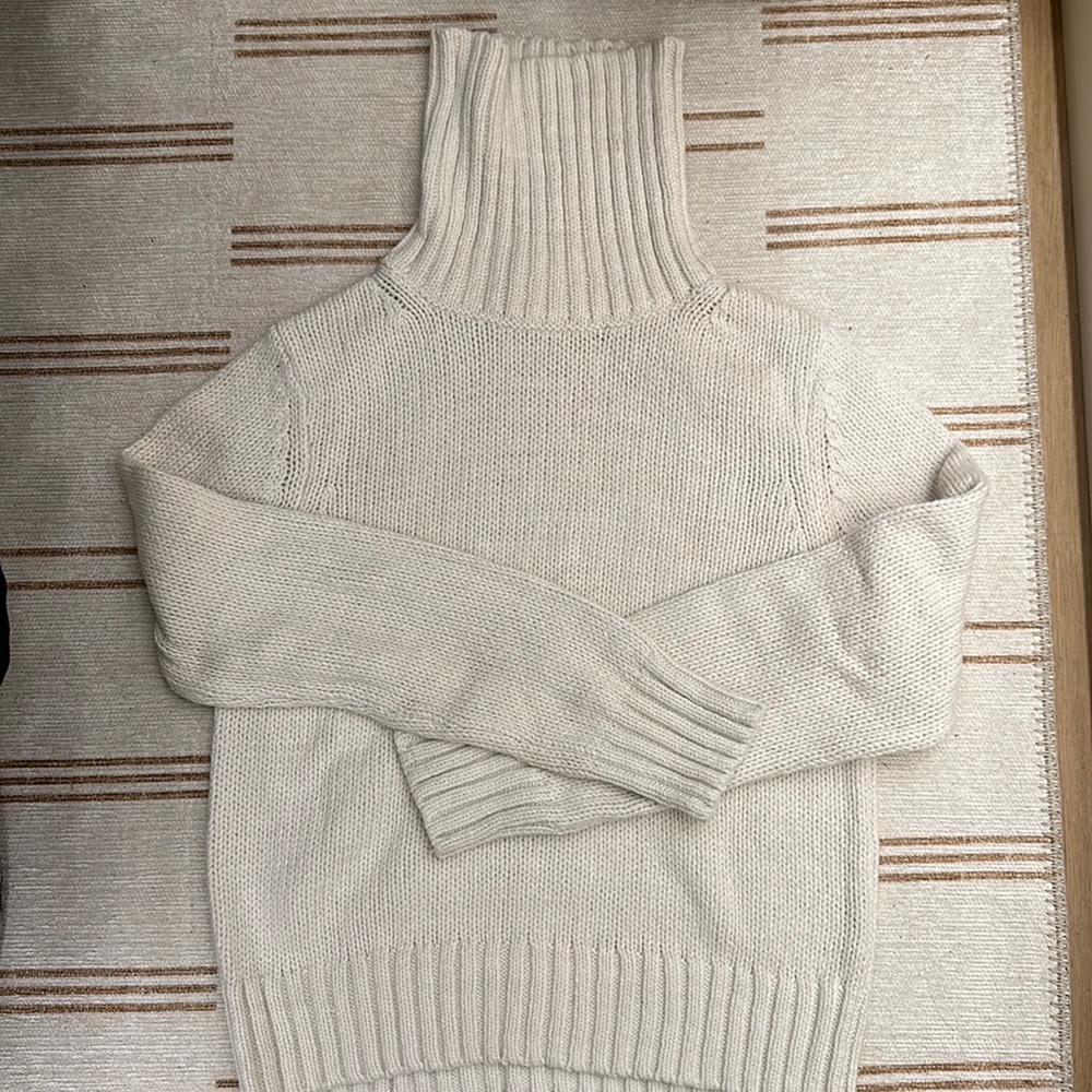 Jenni Kayne Classic Turtleneck Brand New